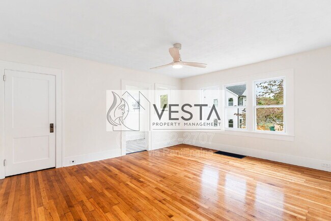 Building Photo - 42 Greenhill Ave