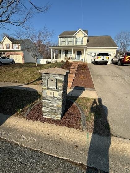 Building Photo - 64 Riverview Dr