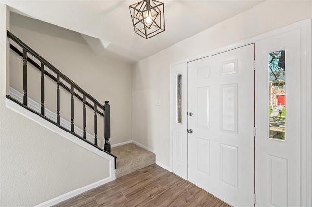 Building Photo - 1561 Yaggi Dr