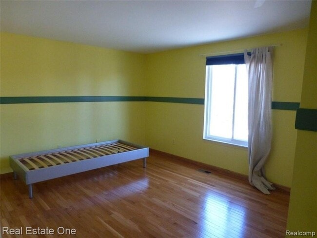 Building Photo - 5837 Folkstone Dr