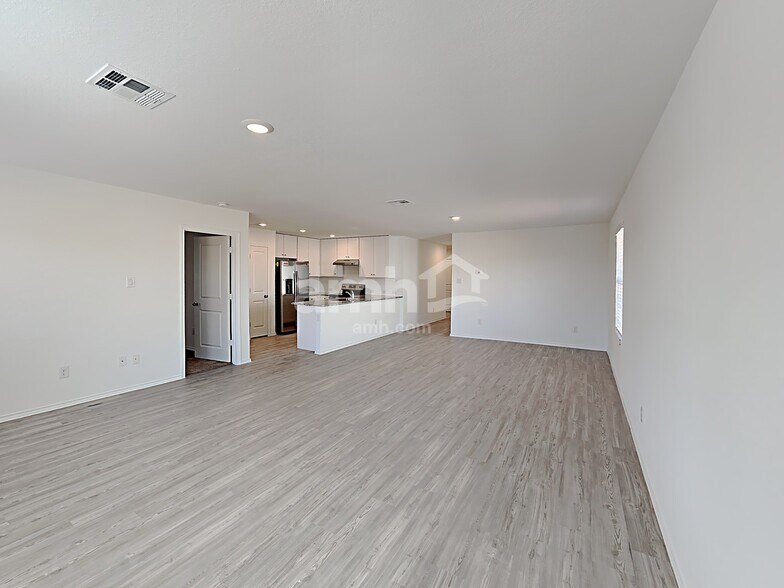 Building Photo - 5439 Elm Valley Dr
