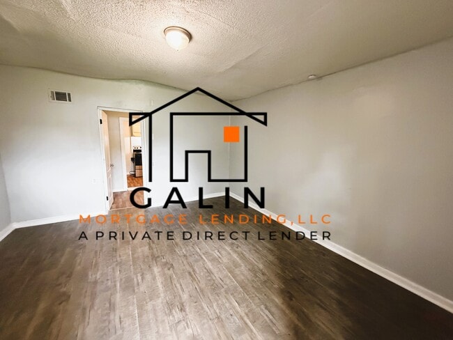 Building Photo - 237 Millen St