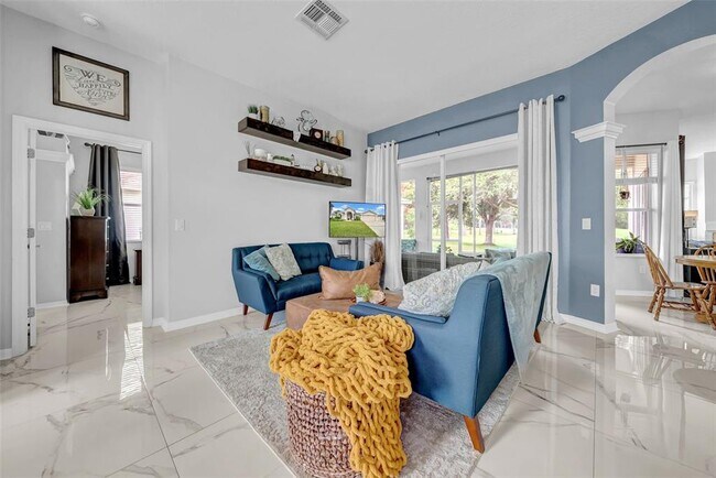 Building Photo - 4455 Gevalia Dr