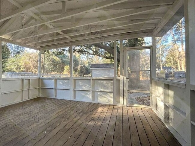 Building Photo - Charming 3BR Home in the Forest Acres Area