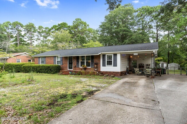 Primary Photo - 5405 Autumn Dr