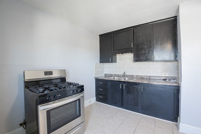 Building Photo - 2614 63rd St