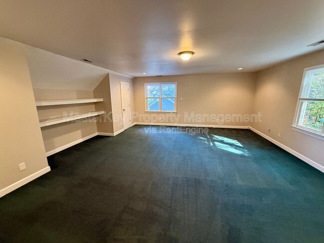 Building Photo - 306 Cary Pines Dr