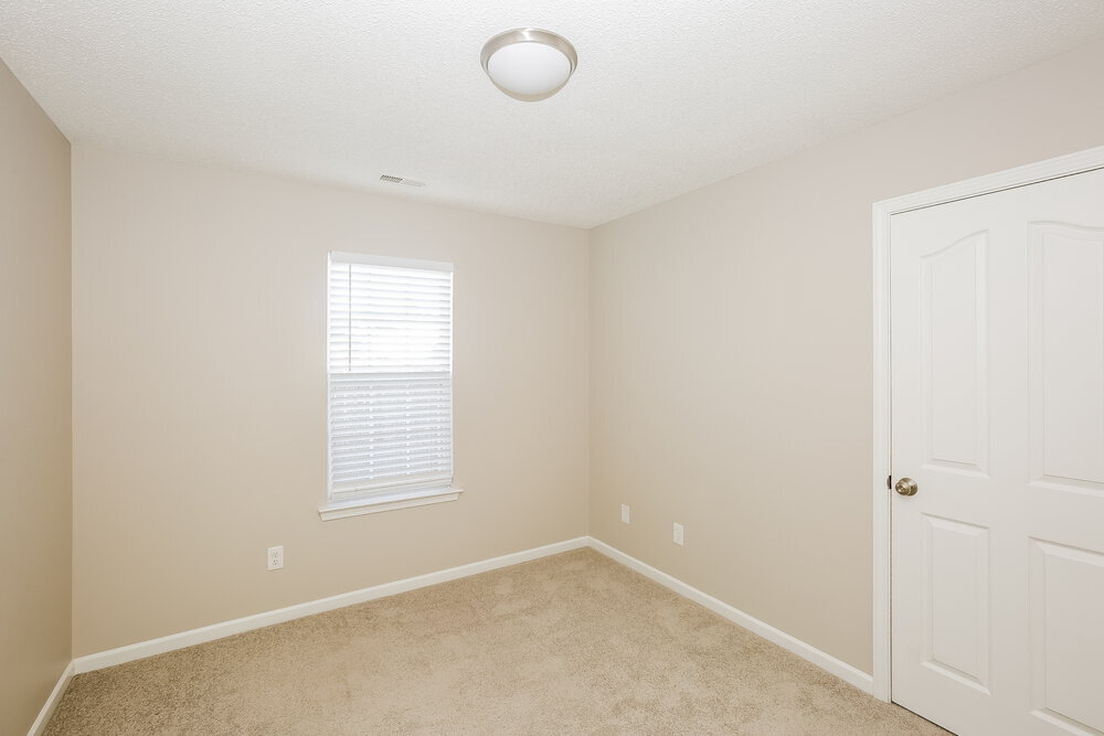 Building Photo - 4006 Salmon River Dr