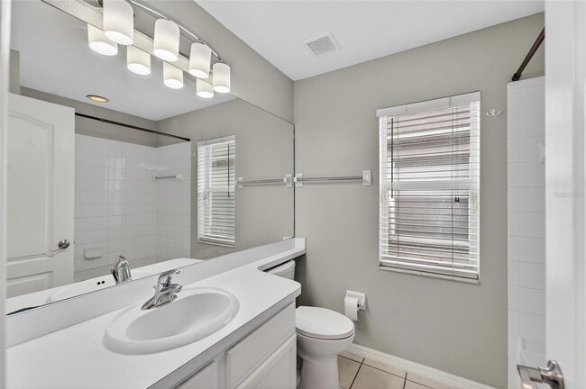 Building Photo - 11305 Symmes Lake Dr