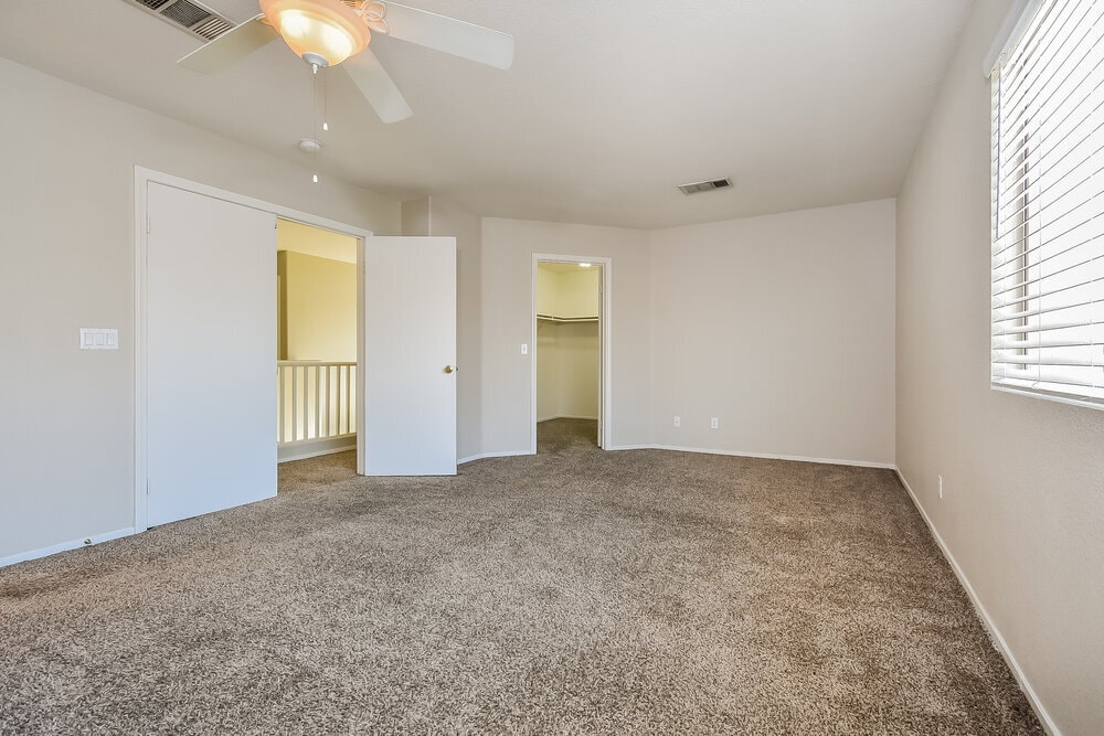 Building Photo - 2501 Lady Elizabeth Ct