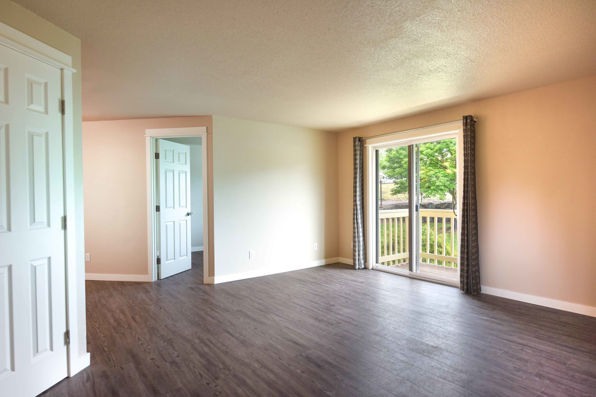 Building Photo - 12458 SE 110th Ct