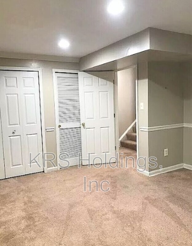 Building Photo - 604 Backridge Ct