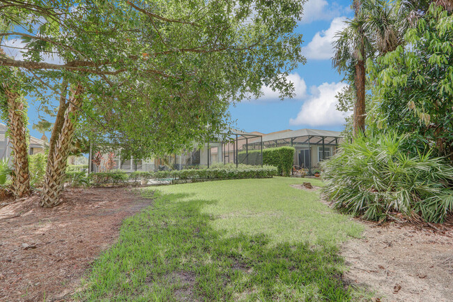 Building Photo - 8829 First Tee Rd