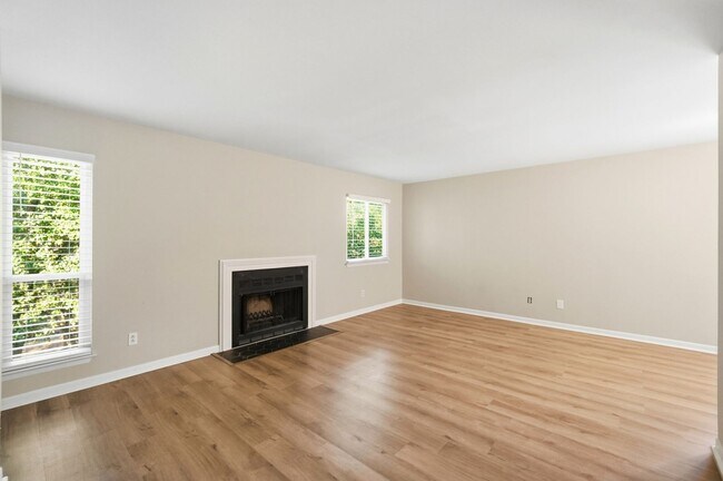 Building Photo - 6132 Heath Ridge Ct