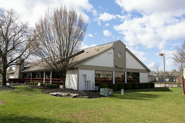 Building Photo - 1749 Messner Dr