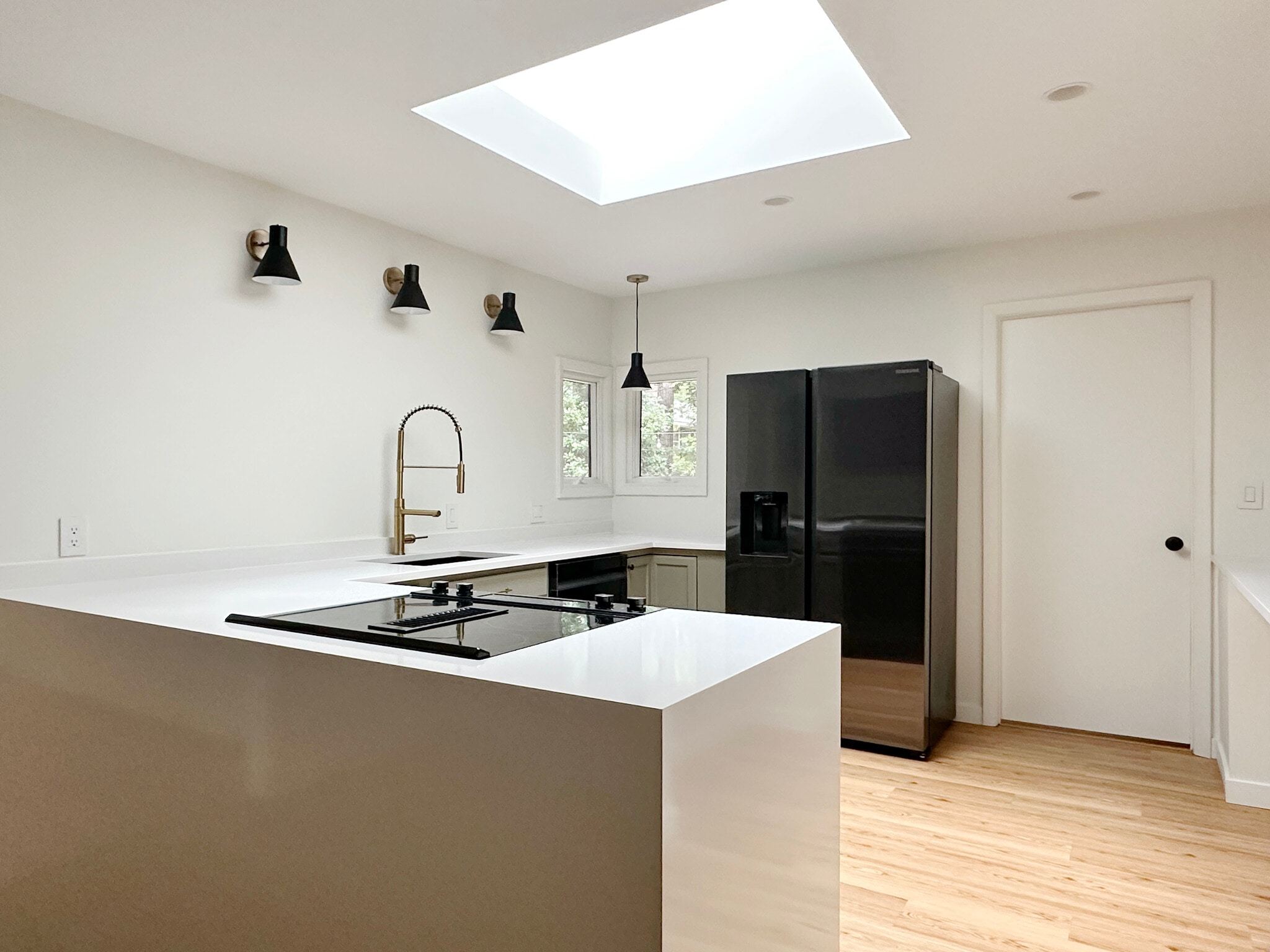 Open kitchen - 4700 Joseph Michael Ct