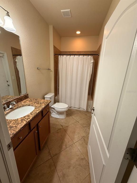 Building Photo - 12792 Richezza Dr