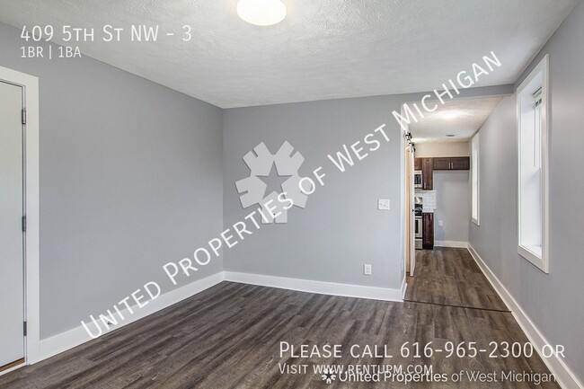 Building Photo - Available Now | 1 Bedroom 1 Bathroom Apart...