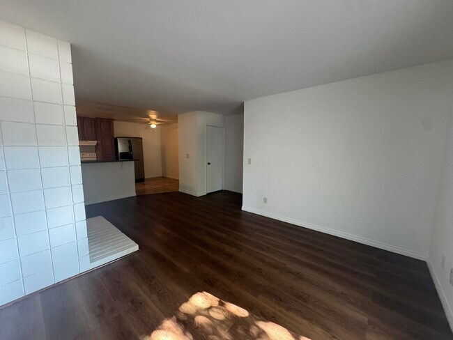 Building Photo - 23629 Golden Springs Dr