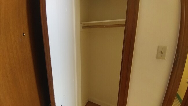 Interior Photo - Hillcrest Apartments