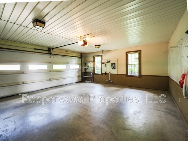 Building Photo - 18 State Rd S-42-9277