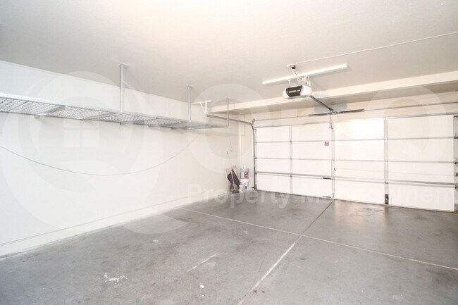 Building Photo - 16643 S 15th St