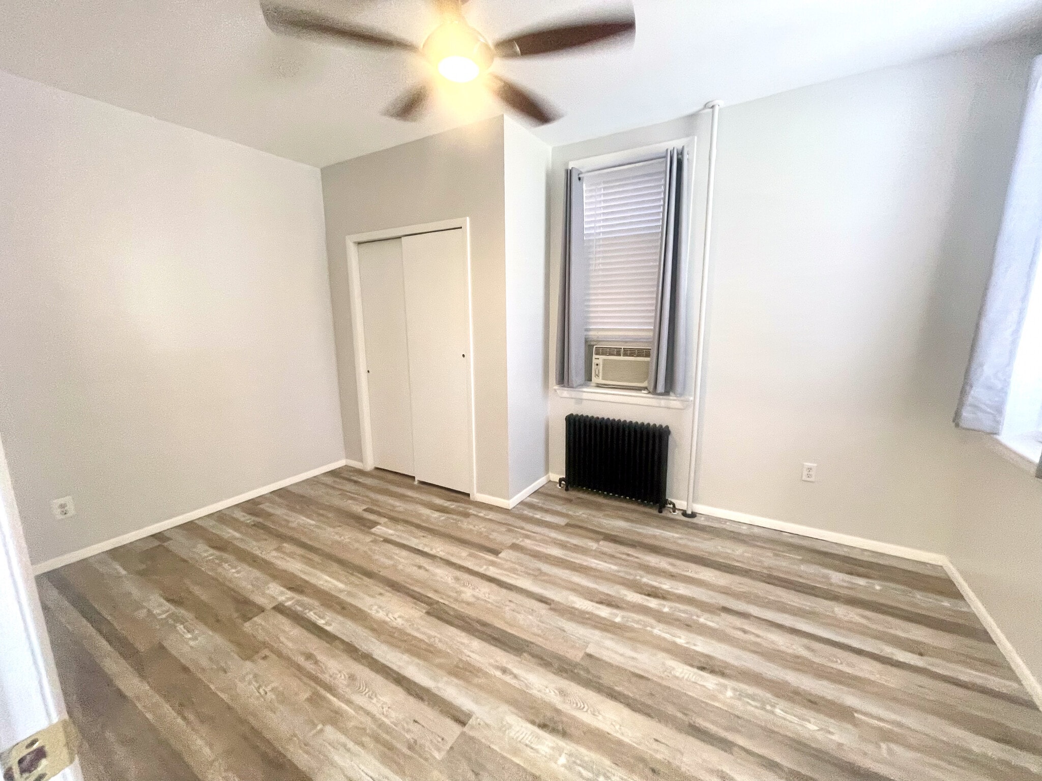 Building Photo - 80 Malcolm Ave