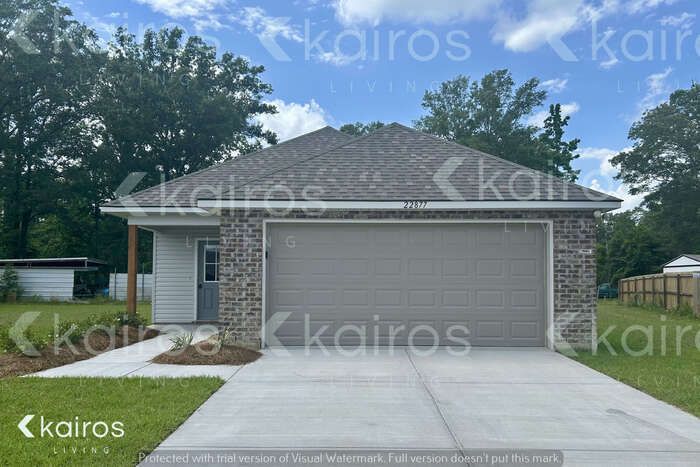 Primary Photo - 22877 Balsam Dr