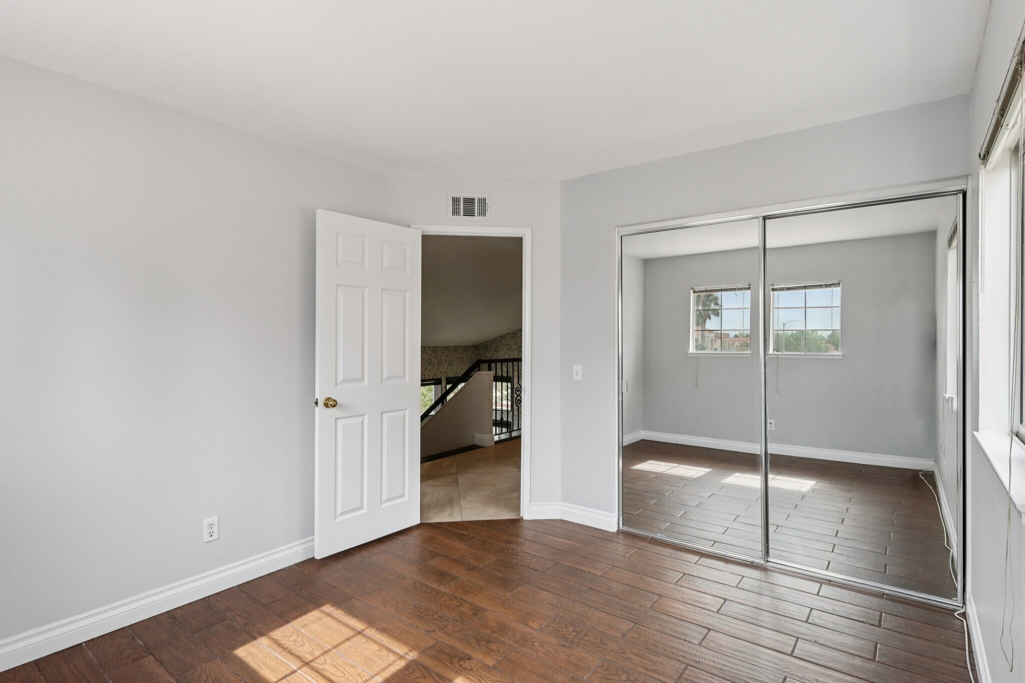 Building Photo - 7480 Addison Rd