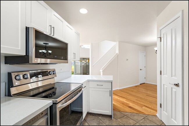 Building Photo - ADON5541