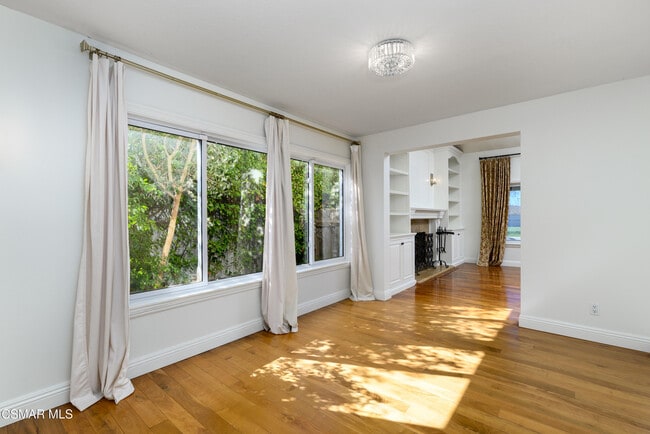 Building Photo - 2872 E Panamint Ct