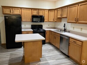 Building Photo - Modern & Spacious 2-Bedroom Ranch Condo – ...