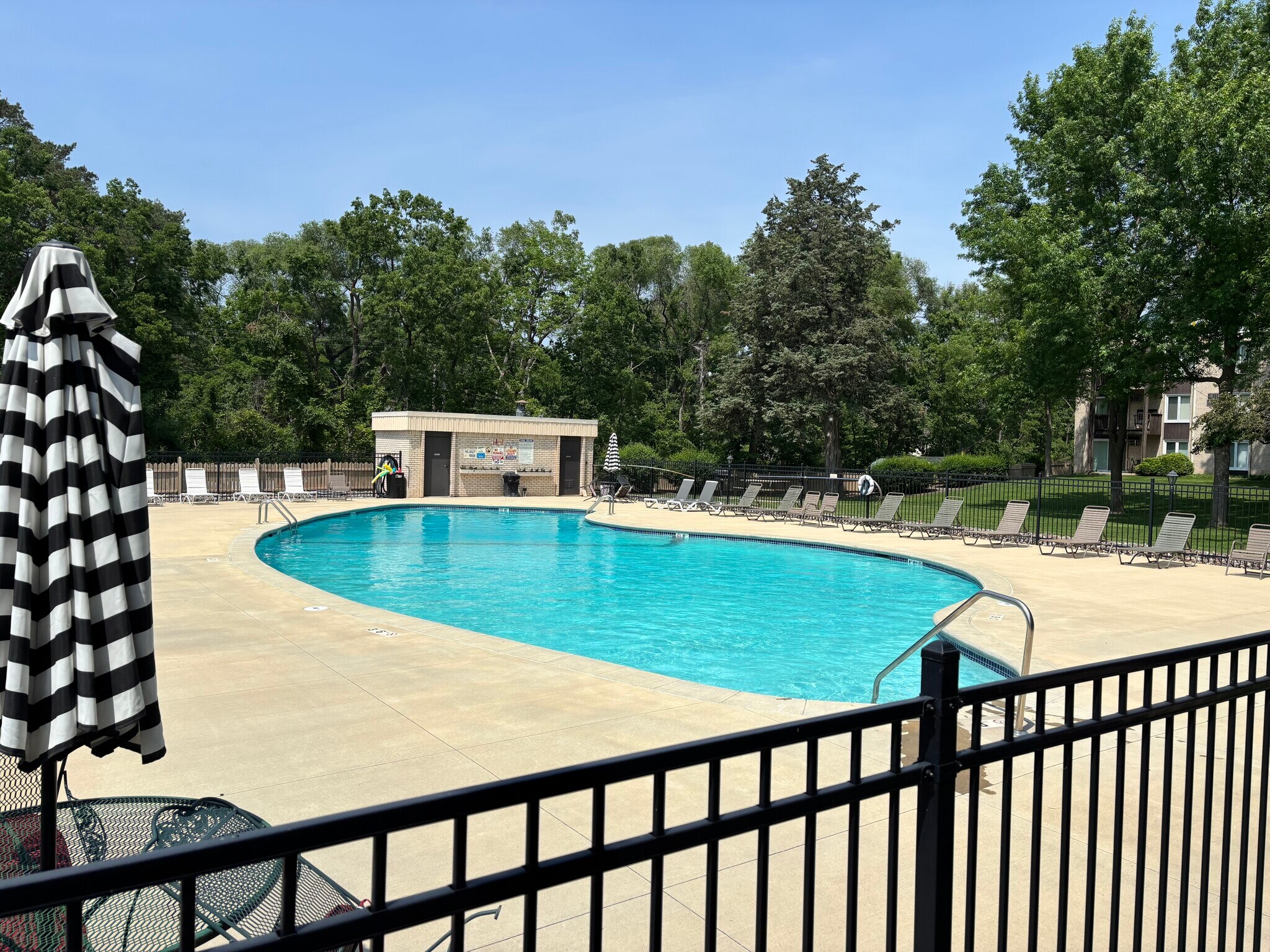 Pool - 9400 Old Cedar Ave S