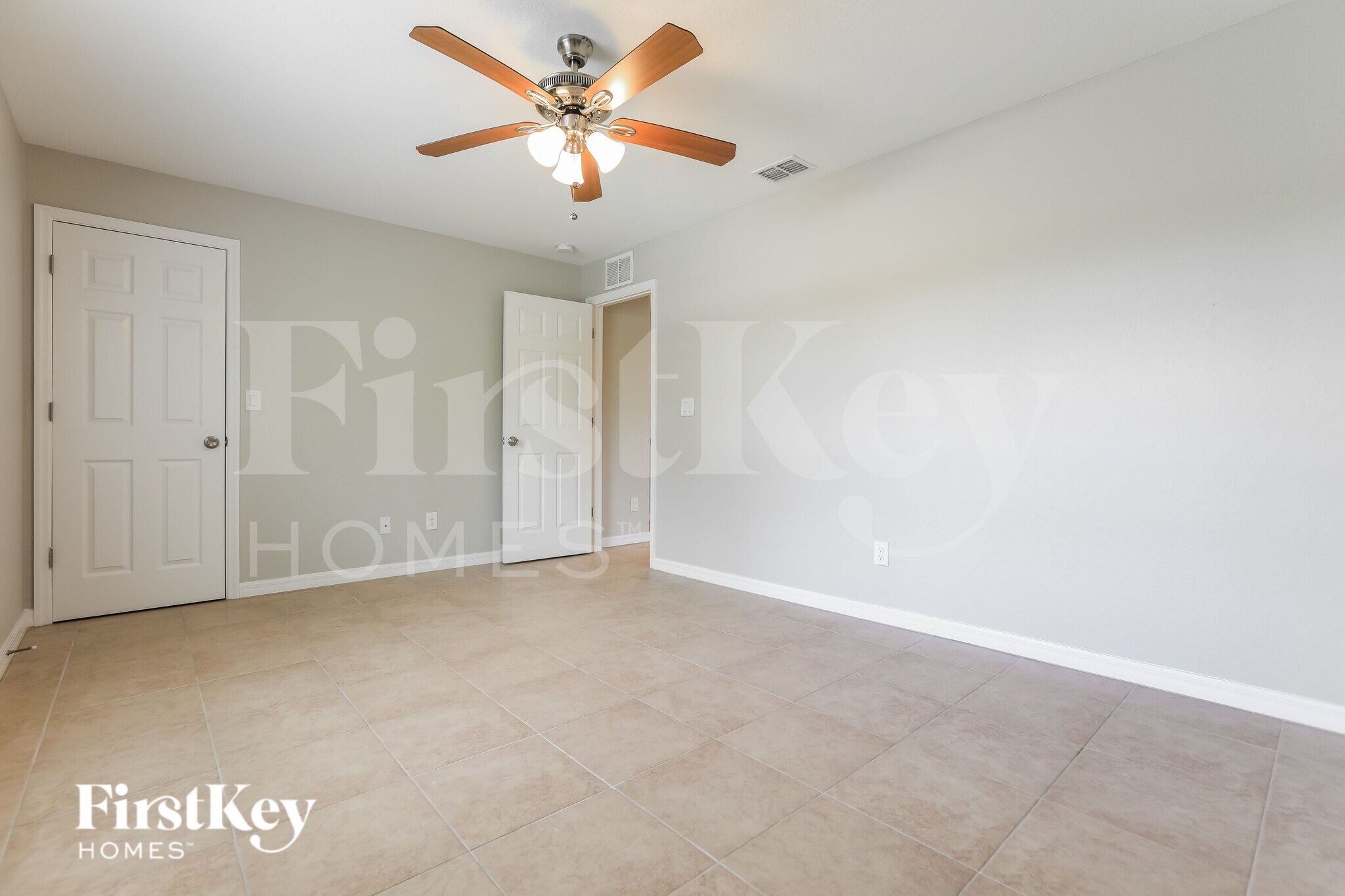 Building Photo - 12061 Helicon Ave