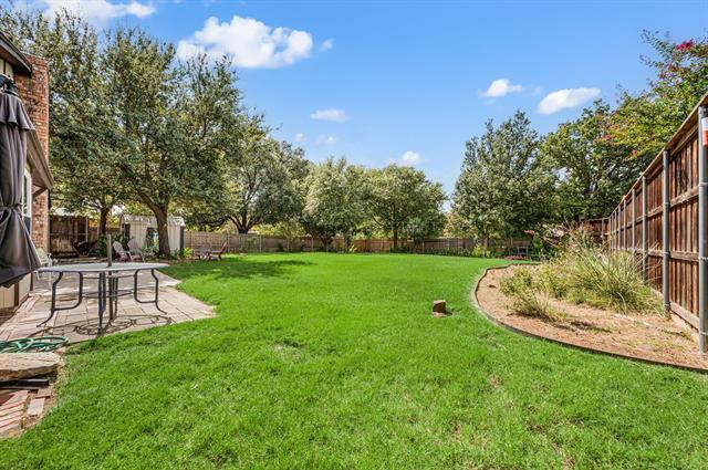 Building Photo - 7333 Meadowbrook Dr