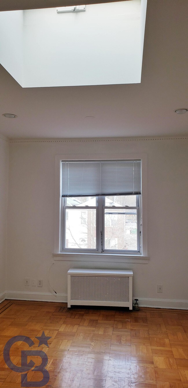 Building Photo - 92 Bay Ridge Ave