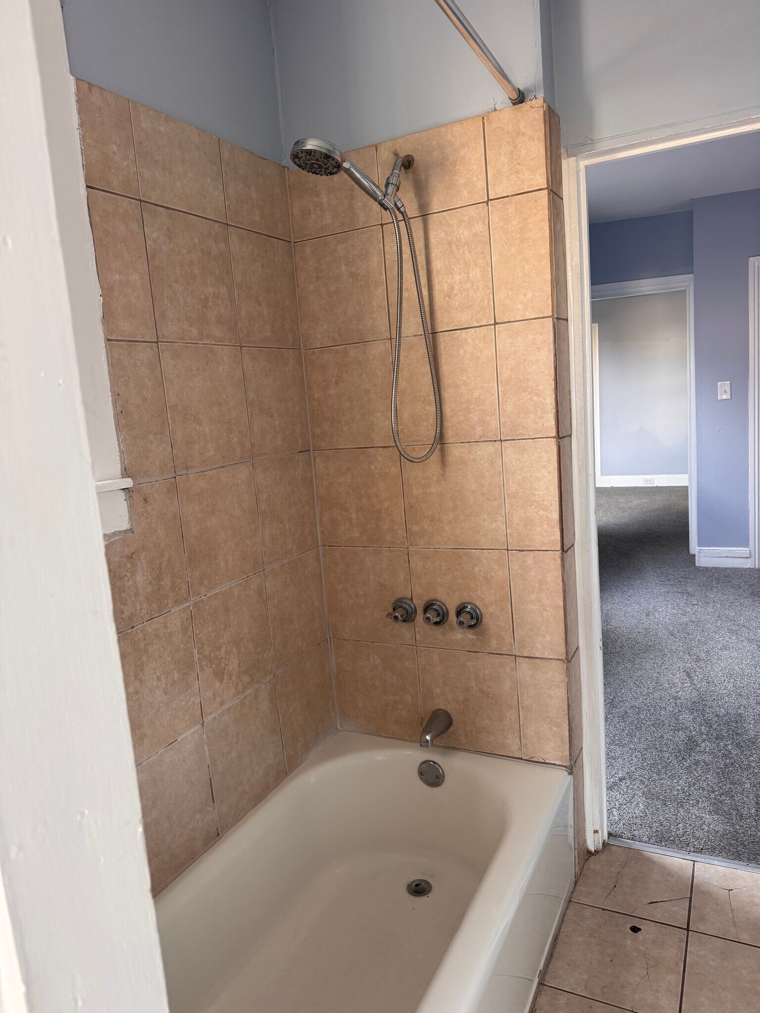 Building Photo - 511 N 12th St