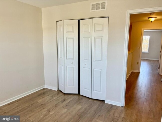 Building Photo - 2148 Danville Dr