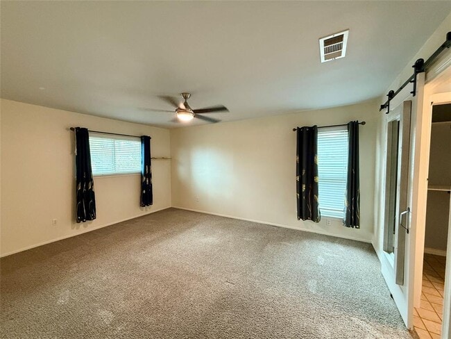 Building Photo - 3408 Ambleside Dr