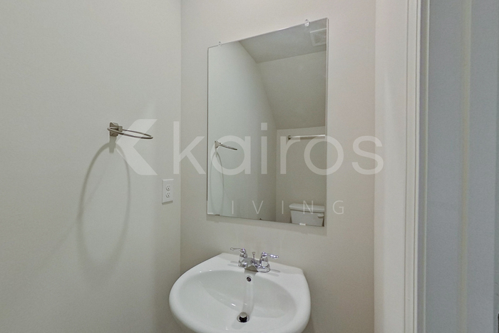 Building Photo - 388 Ironwood Ct