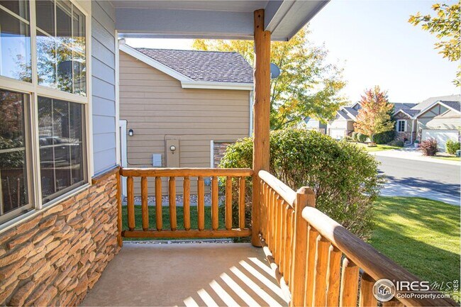 Building Photo - 1371 Saginaw Pointe Dr