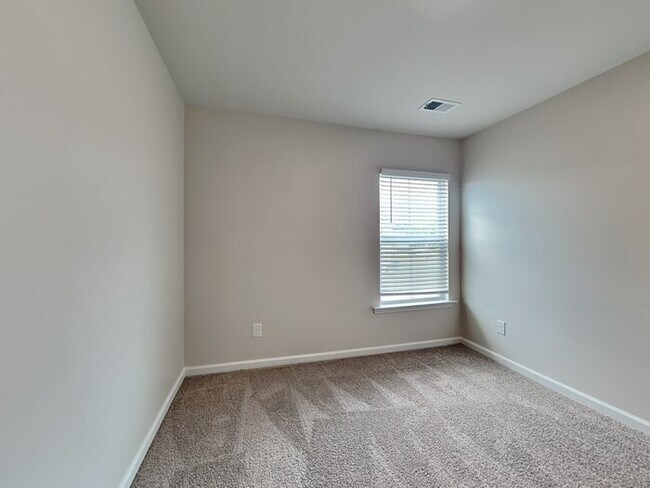 Building Photo - Coming Soon!  Burnside Farms near Ft Jacks...