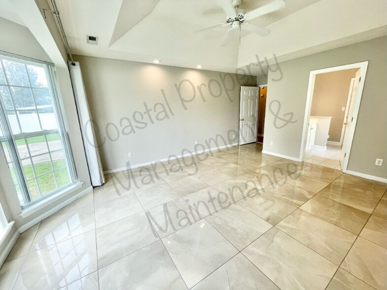 Building Photo - 304 Sherrybrook Dr