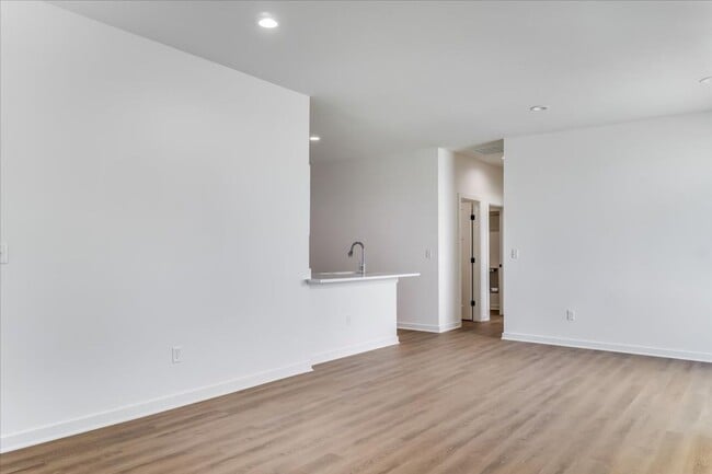 Building Photo - 11310 W 35th St S