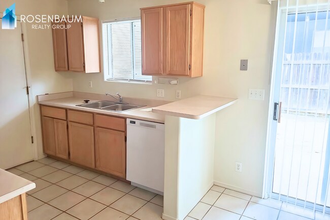 Building Photo - Charming 2-bedrooms, 2-baths home nestled in the heart of Prescott Valley!