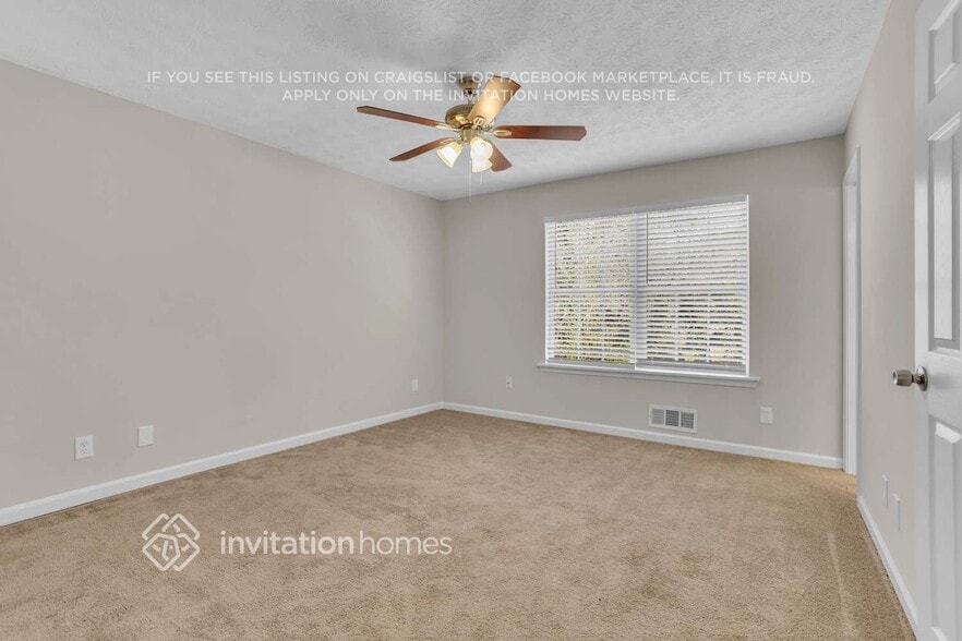 Building Photo - 1242 S Indian Creek Dr