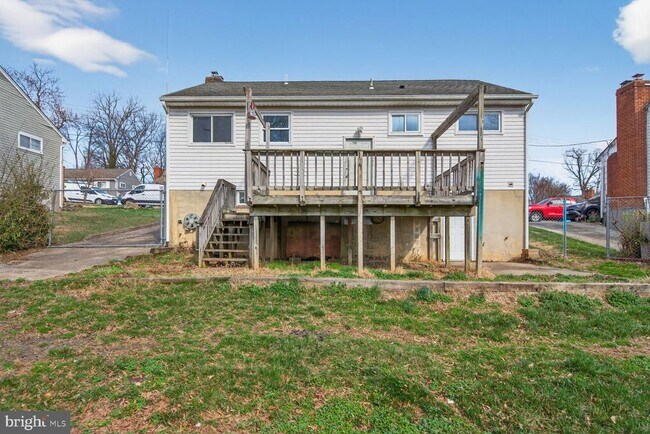 Building Photo - 1597 Katherine Ct