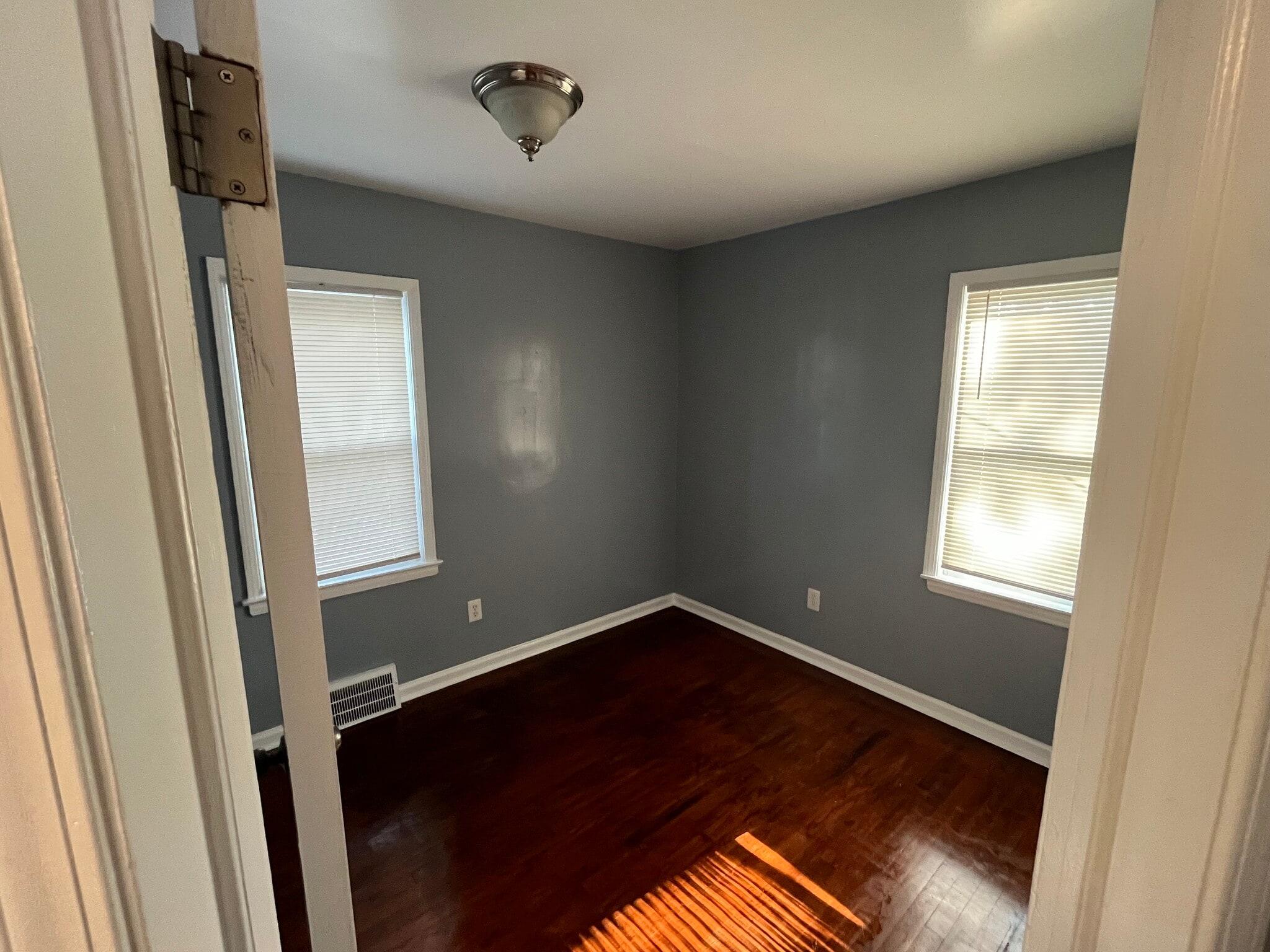 Bedroom 1 - 9636 Marlowe St