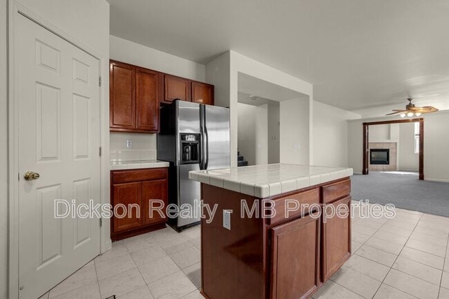 Building Photo - 2447 Anqua Dr