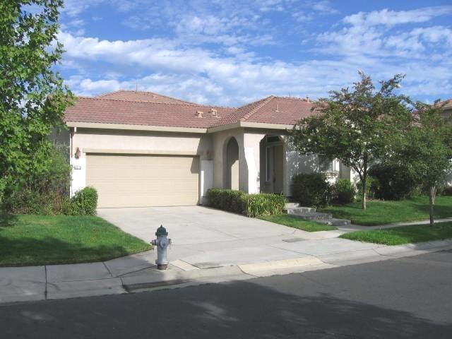 Primary Photo - Beautiful Natomas area home on corner lot